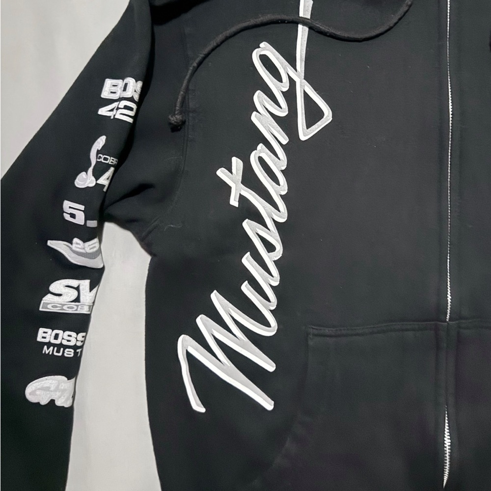 Mustang Black Zip Up Sweater Size Small - Picture 10 of 13